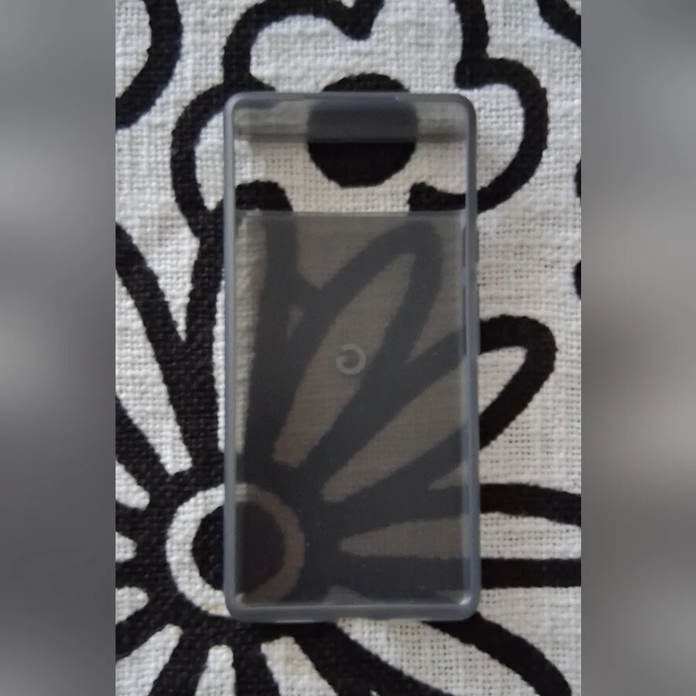 Google Pixel 6 Case in Gray